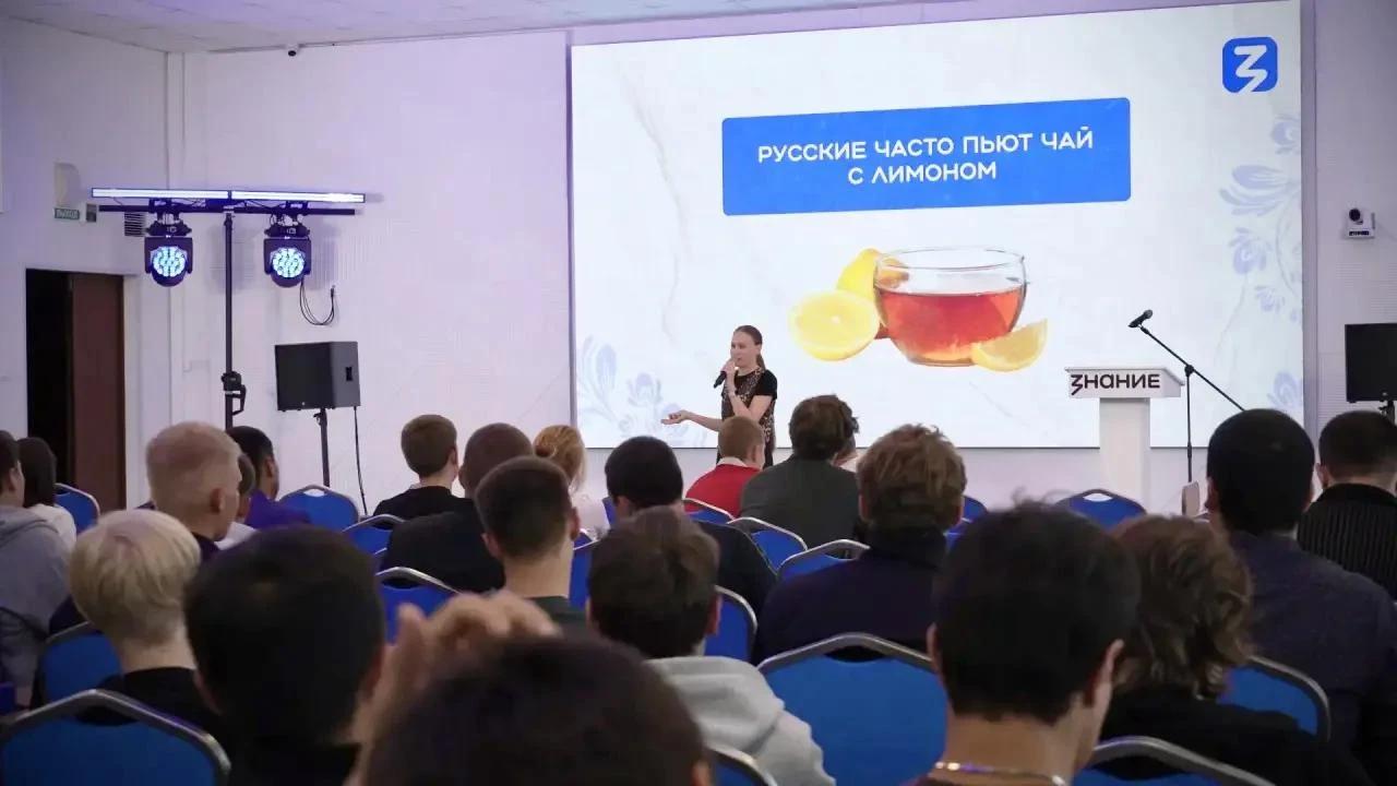 Координационный центр КГУ проводит социо-культурную адаптацию иностранных студентов 