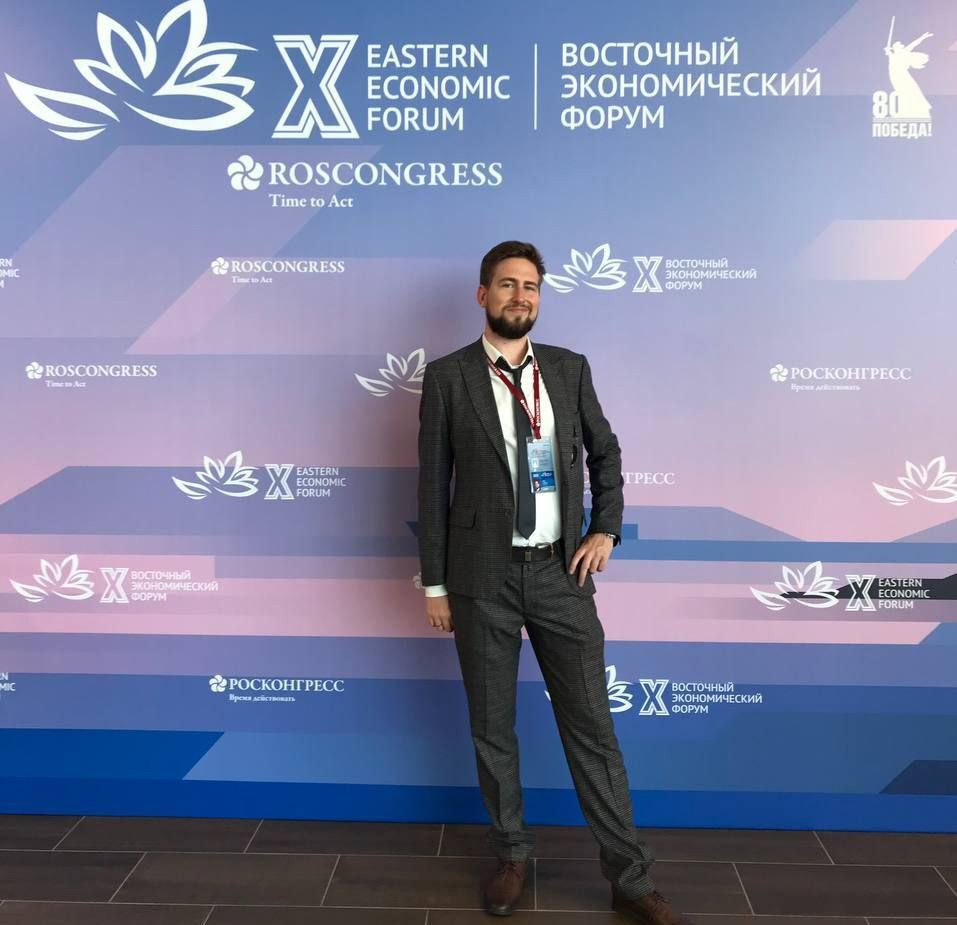 КГУ запустил новую образовательную программу: как стать мастером синхронного перевода КГУ запустил новую образовательную программу: как стать мастером синхронного перевода